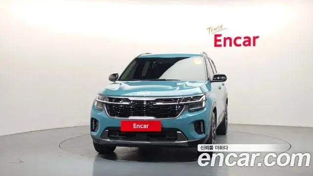 Kia Seltos 2024 — ფოტო 31/33