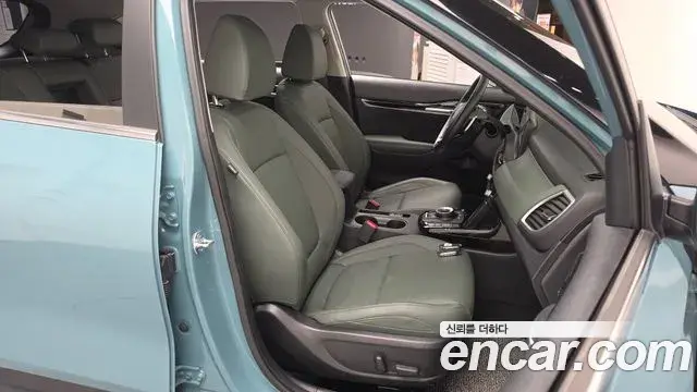 Kia Seltos 2024 — ფოტო 3/33