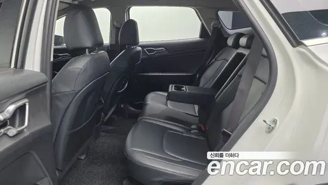 Kia Sportage 2021 — ფოტო 15/36