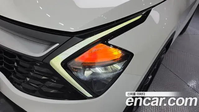 Kia Sportage 2021 — ფოტო 5/36