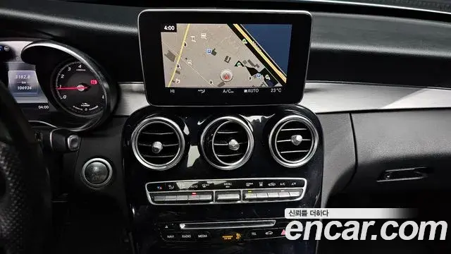 Mercedes-Benz C-Class 2018 — Şəkil 20/20