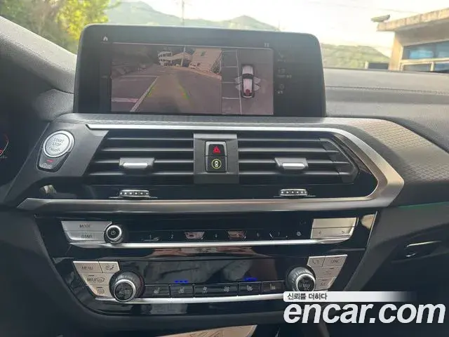 BMW X4 2021 — Şəkil 16/20