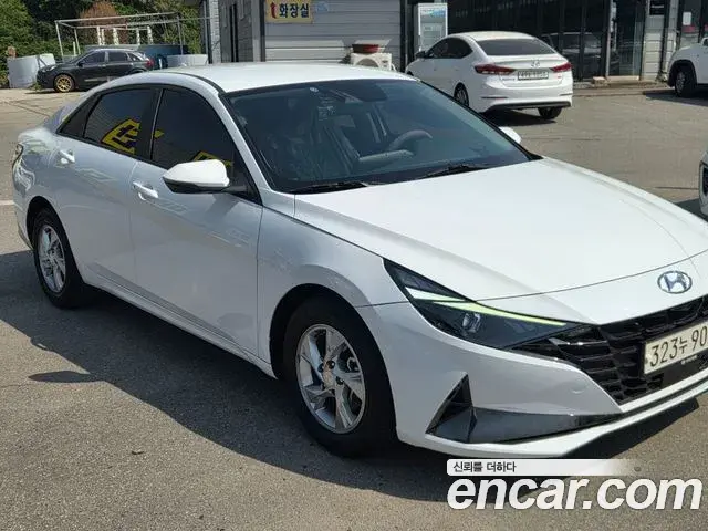 Hyundai The New Avante Hybrid 2020 — Photo 3/19