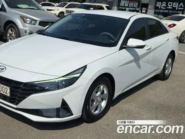 Hyundai The New Avante Hybrid 2020 — Photo 4/19