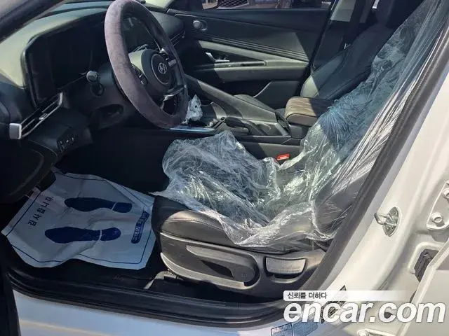 Hyundai The New Avante Hybrid 2020 — Photo 11/19