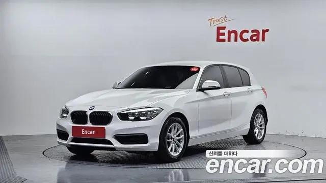 BMW 1 Series 2019 — Şəkil 8/28