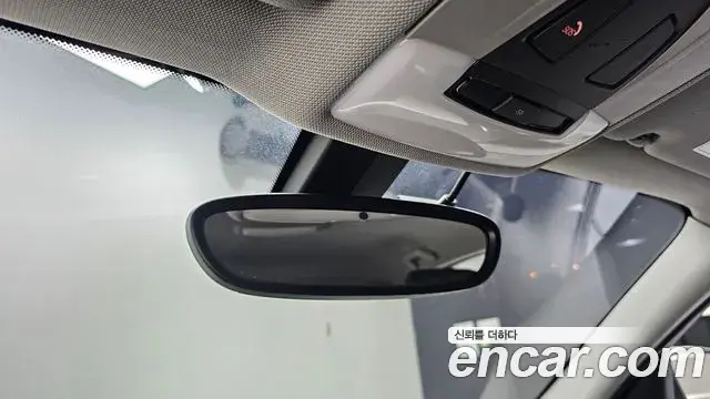 BMW 1 Series 2019 — Şəkil 10/28