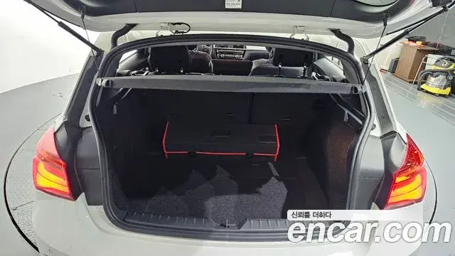 BMW 1 Series 2019 — Şəkil 5/28