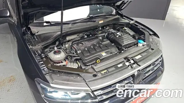 Volkswagen Tiguan Allspace 2020 — Photo 19/20