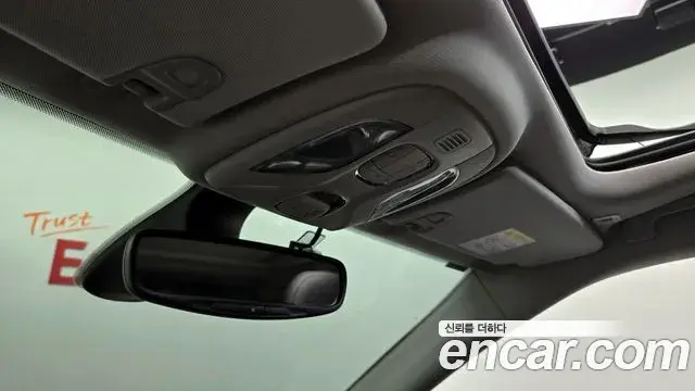 Jeep Compass 2019 — Şəkil 18/20