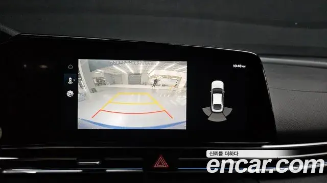 Hyundai The New Avante Hybrid 2021 — Photo 24/31