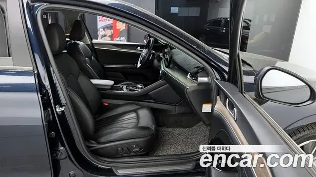 Kia K5 2020 — Şəkil 29/33