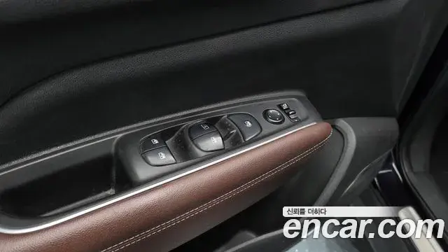 Renault Samsung QM6 2020 — ფოტო 25/33