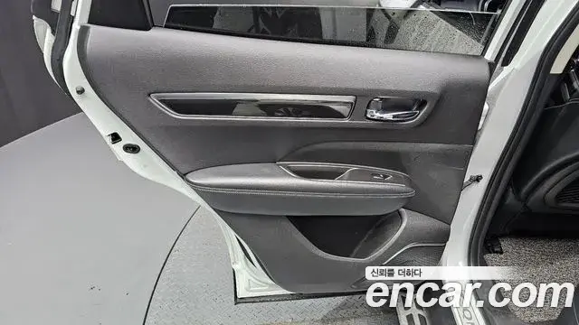 Renault Samsung QM6 2019 — ფოტო 31/32