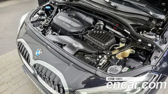 BMW 1 Series 2024 — Photo 17/31