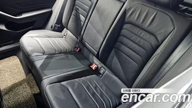 Volkswagen Arteon 2022 — Şəkil 19/35