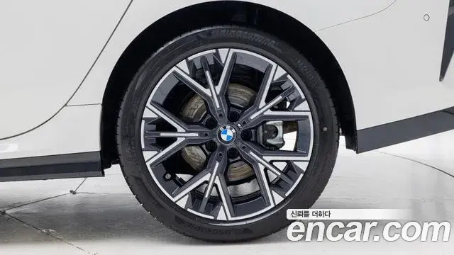 BMW 2 Series Gran Coupe 2025 — Photo 9/20