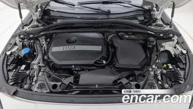 BMW 2 Series Gran Coupe 2025 — Photo 10/20