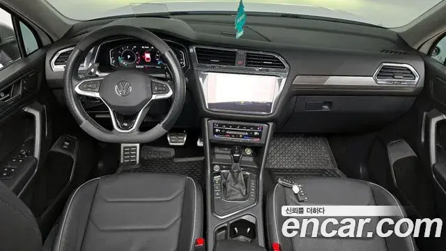 Volkswagen Tiguan Allspace 2022 — Şəkil 15/31
