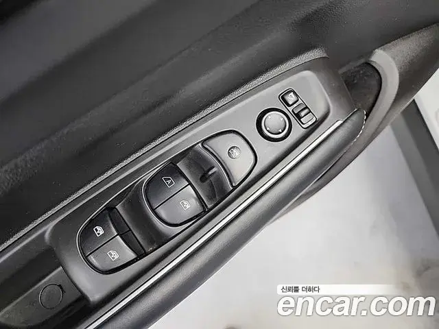 Renault Samsung QM6 2019 — ფოტო 9/19