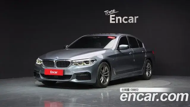 BMW 5 Series 2019 — Фото 1/20