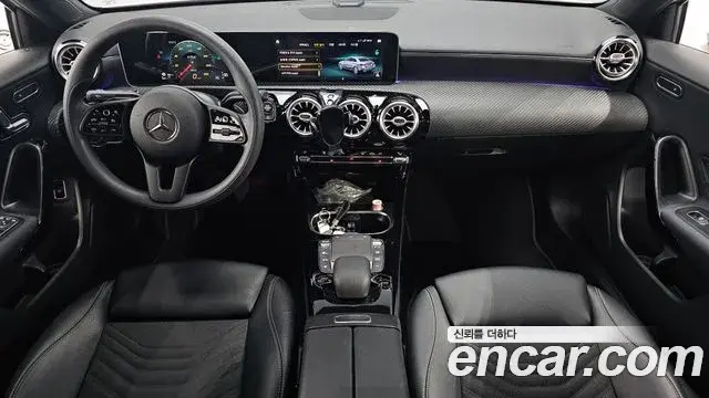 Mercedes-Benz A-Class 2020 — Фото 7/20