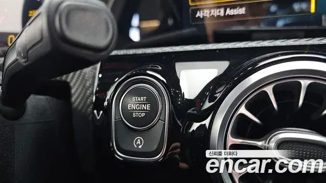 Mercedes-Benz A-Class 2020 — Photo 29/31