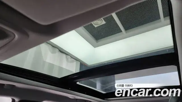 Jeep Cherokee 2020 — ფოტო 35/35
