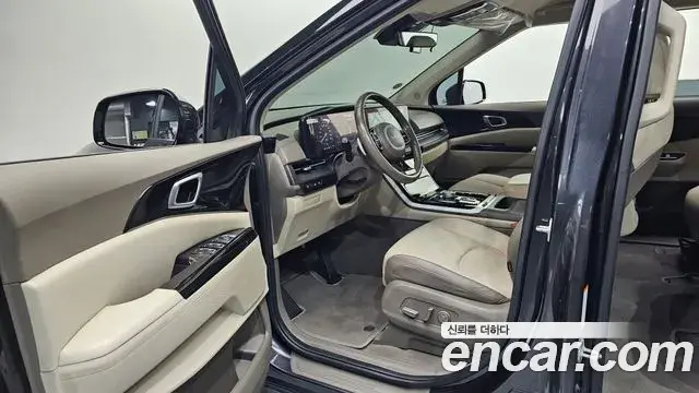 Kia Carnival 2022 — Şəkil 4/30