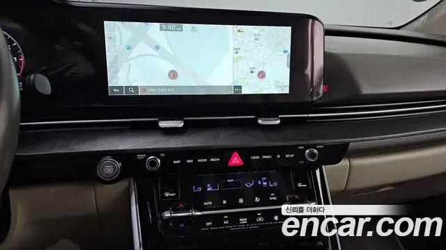 Kia Carnival 2022 — Şəkil 13/30