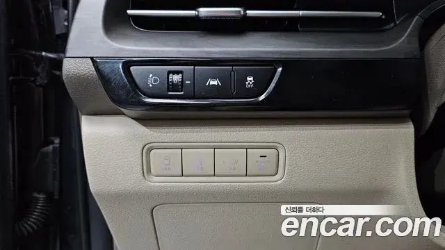 Kia Carnival 2022 — Şəkil 11/30