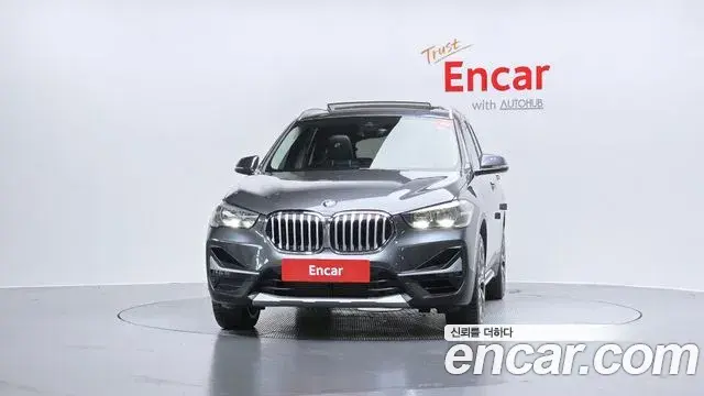 BMW X1 2022 — ფოტო 16/20