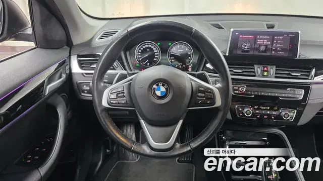 BMW X1 2022 — ფოტო 9/20