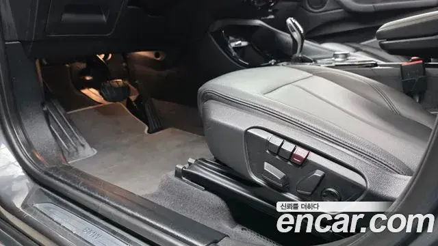 BMW X1 2022 — ფოტო 4/20