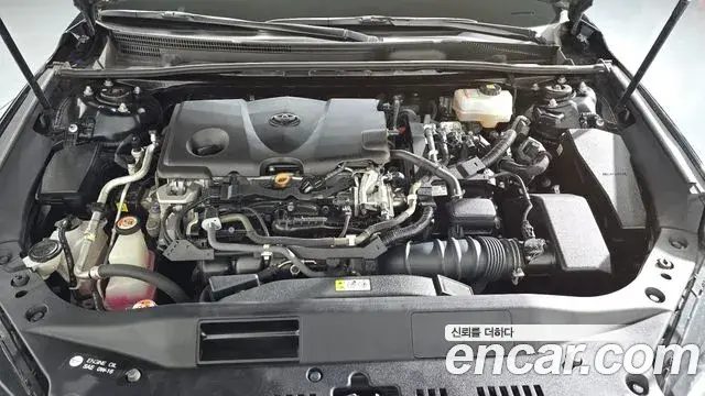 Toyota Avalon 2019 — Şəkil 9/20