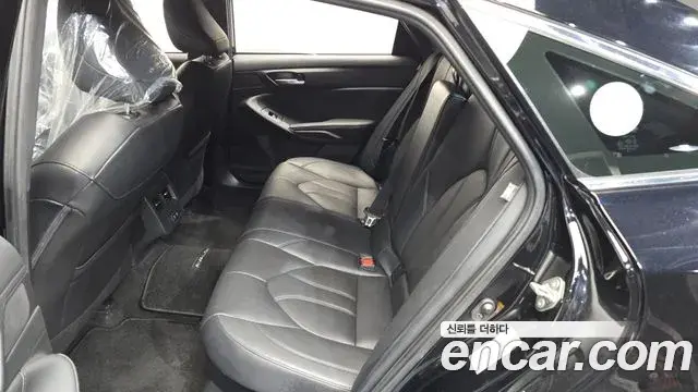Toyota Avalon 2019 — Şəkil 10/20
