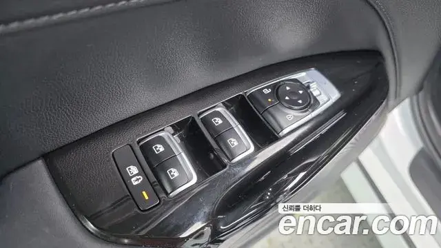 Kia K5 2024 — Фото 12/20