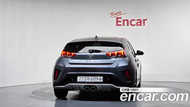 Hyundai Veloster 2019 — Şəkil 20/30
