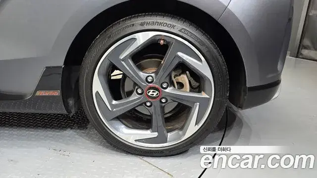 Hyundai Veloster 2019 — Şəkil 6/30