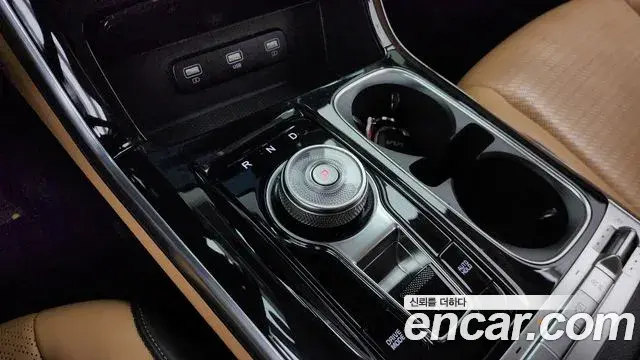 Kia Carnival 2021 — Фото 9/20