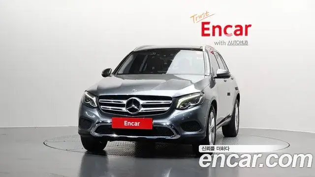 Mercedes-Benz GLC-Class 2018 — ფოტო 11/31