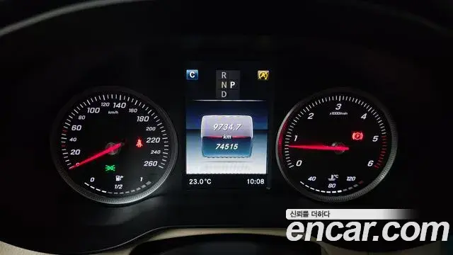 Mercedes-Benz GLC-Class 2018 — ფოტო 25/31
