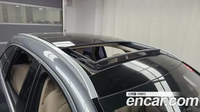 Mercedes-Benz GLC-Class 2018 — ფოტო 22/31