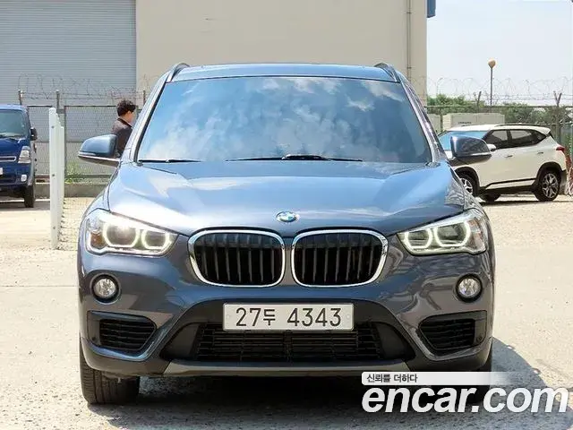 BMW X1 2018 — Photo 2/20