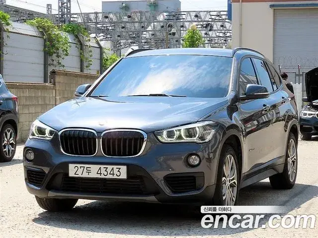 BMW X1 2018 — Photo 4/20