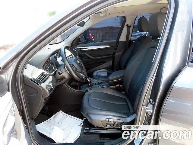 BMW X1 2018 — Photo 17/20