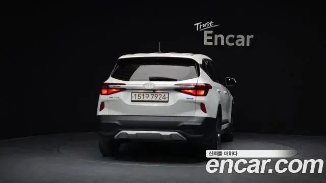 Kia Seltos 2020 — ფოტო 10/20