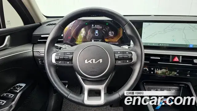 Kia K5 2025 — Şəkil 21/30