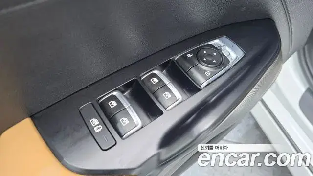Kia K5 2021 — Photo 1/30