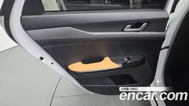 Kia K5 2021 — Photo 25/30